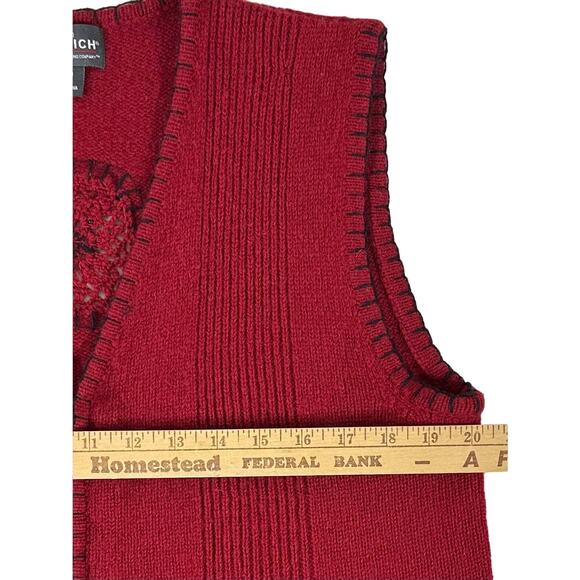 Woolrich Womens Ruby Red Sweater Vest Size Large  Wool Crochet Beaded READ - Picture 8 of 10